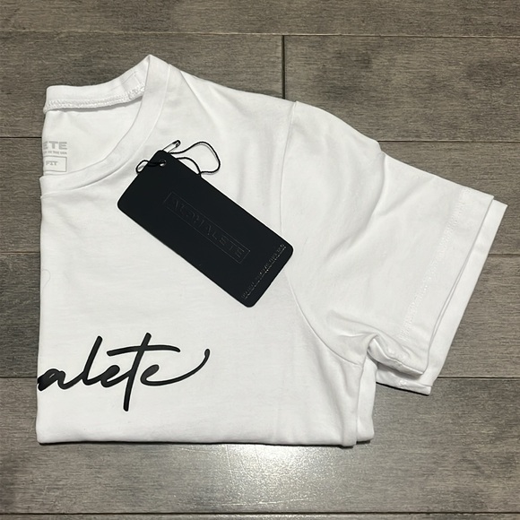Alphalete Signature Fitted Crop Lifestyle T-Shirt - White - Small - Picture 5 of 5